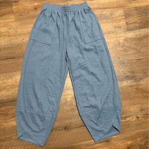 Women’s Small Palazzo Harem Pants with Pockets